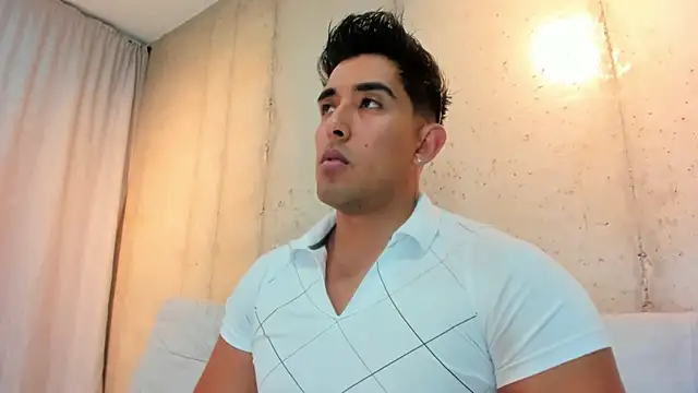 Snapshot of Alan_greek_1 chatting on February 8, 3:19 am Alan greek 1 online show from February 8, 3:19 am