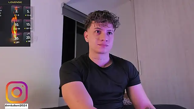 DerekOlsen online show from October 31, 2:13 am