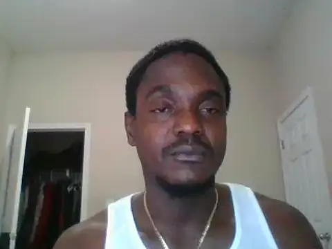 Hugedick0071 online show from December 20, 4:25 pm