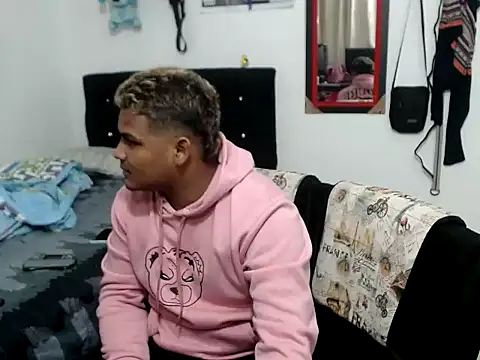 Boycuriousxxx online show from November 7, 1:58 pm