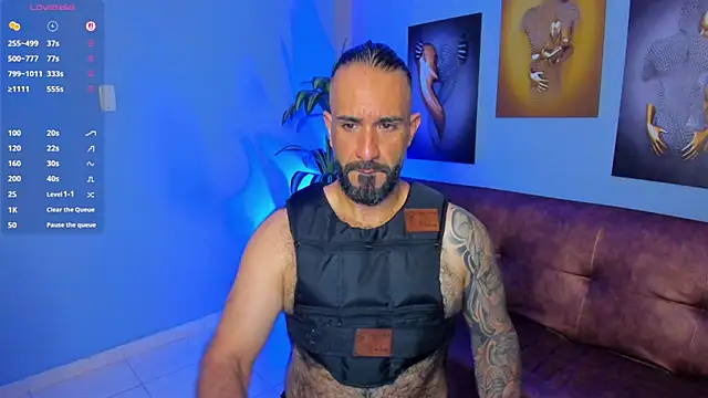 Snapshot of mr_maik chatting on October 11, 10:58 pm mr maik online show from October 11, 10:58 pm