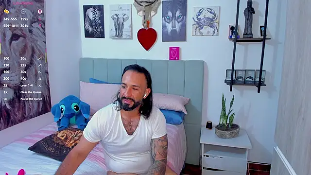 mr maik online show from February 3, 9:20 pm