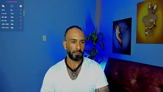Snapshot of mr_maik chatting on October 2, 1:09 am mr maik online show from October 2, 1:09 am