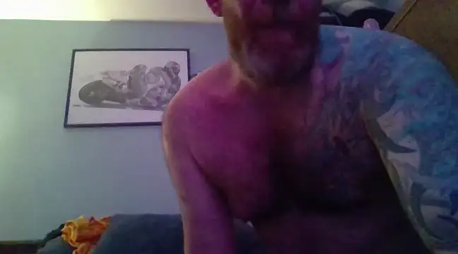 Snapshot of Tattooednakedguy chatting on January 18, 6:21 pm Tattooednakedguy online show from January 18, 6:21 pm