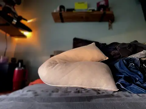 Tattooednakedguy online show from March 21, 8:19 am