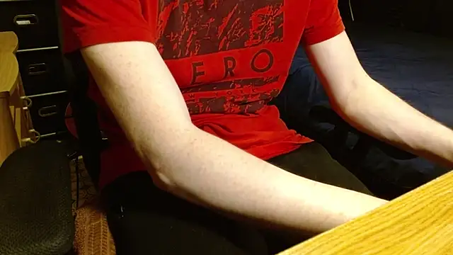 readytocome90 online show from April 19, 1:05 am