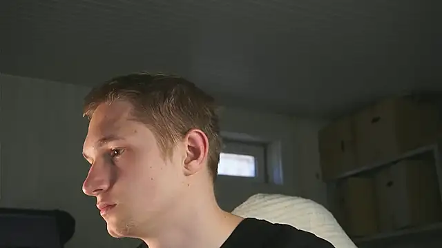 dustyn fox online show from April 28, 1:38 pm