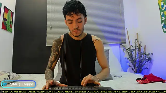 Tylergiuseppe  online show from February 13, 10:11 pm