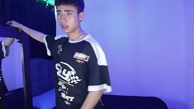 sexybat twink online show from January 21, 2:55 am
