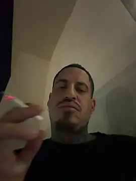 juicyj1311 online show from March 15, 6:21 am