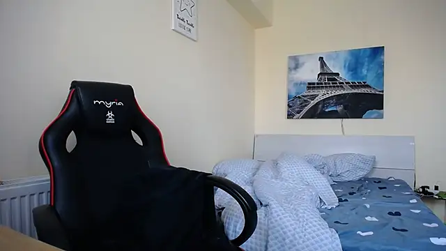 amydamarw online show from April 22, 4:52 am