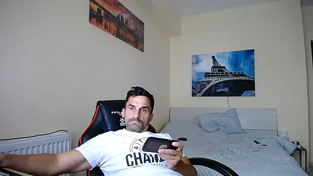 amydamarw online show from June 12, 6:11 am