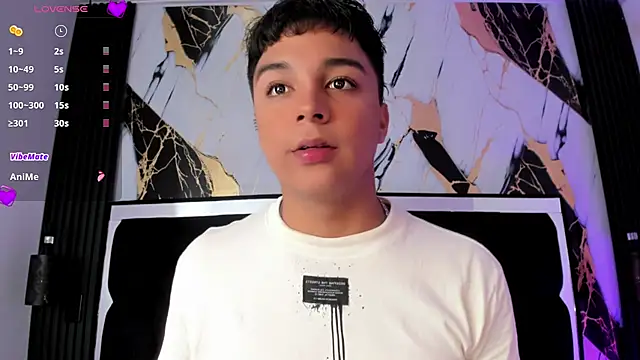 Seductivo jr online show from March 21, 3:01 am