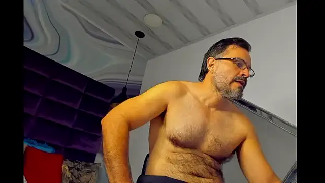 Snapshot of SbasTone_Muscle chatting on January 9, 12:30 pm SbasTone Muscle online show from January 9, 12:30 pm
