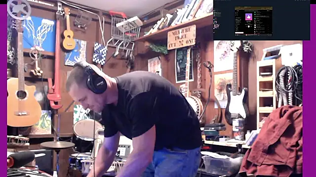 Snapshot of itsjameswebbscope chatting on October 30, 4:41 pm itsjameswebbscope online show from October 30, 4:41 pm