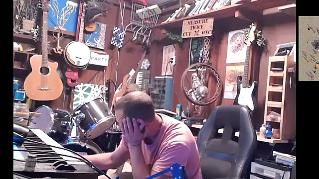 Snapshot of itsjameswebbscope chatting on September 18, 2:41 pm itsjameswebbscope online show from September 18, 2:41 pm