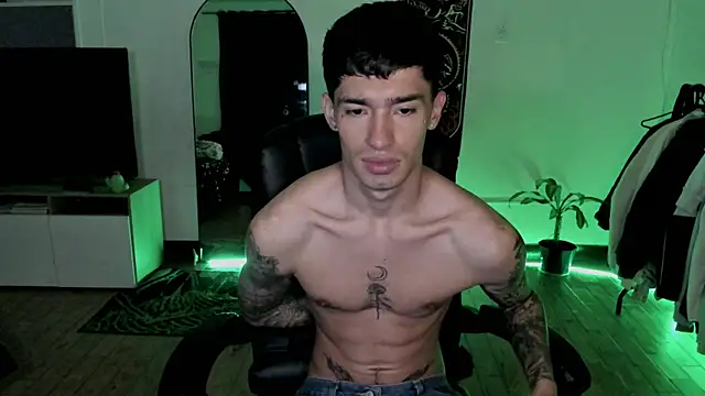 Damon  333 online show from April 30, 5:14 am