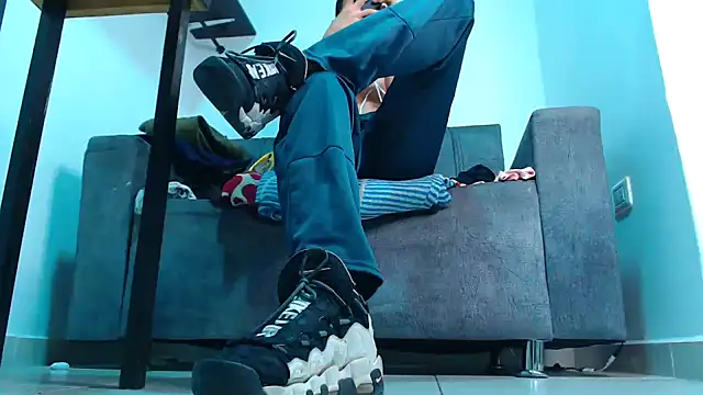 Snapshot of mastersmits chatting on October 14, 7:48 am mastersmits online show from October 14, 7:48 am