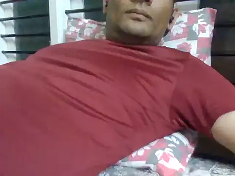 Snapshot of NiceBoy9099 chatting on February 18, 6:17 pm NiceBoy9099 online show from February 18, 6:17 pm