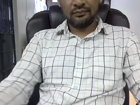 NiceBoy9099 online show from April 18, 9:43 am