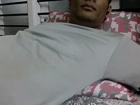 Snapshot of NiceBoy9099 chatting on February 16, 6:21 pm NiceBoy9099 online show from February 16, 6:21 pm