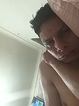 antoniopow online show from February 26, 7:43 am