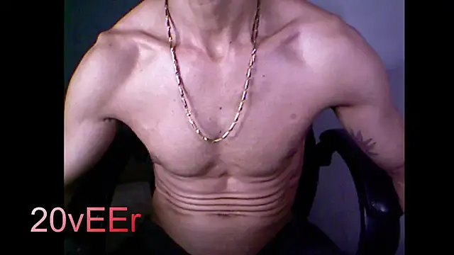 Snapshot of 20vEEr chatting on September 10, 10:41 pm 20vEEr online show from September 10, 10:41 pm