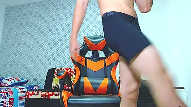 ADAM HOT online show from April 25, 12:02 am