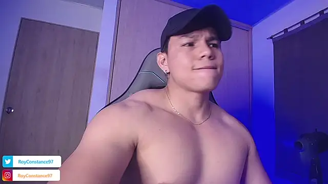 Snapshot of RoyConstance chatting on March 15, 1:30 am RoyConstance online show from March 15, 1:30 am