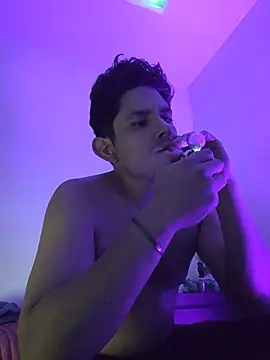 Snapshot of Anto_BWC chatting on October 19, 12:04 am Anto BWC online show from October 19, 12:04 am