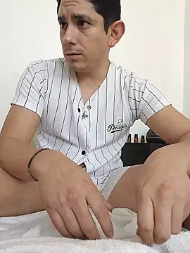 Snapshot of Anto_BWC chatting on October 25, 4:52 pm Anto BWC online show from October 25, 4:52 pm