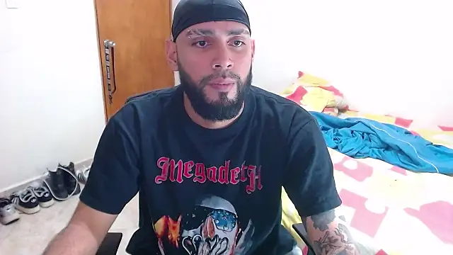 Snapshot of samir_music chatting on September 27, 12:08 am samir music online show from September 27, 12:08 am