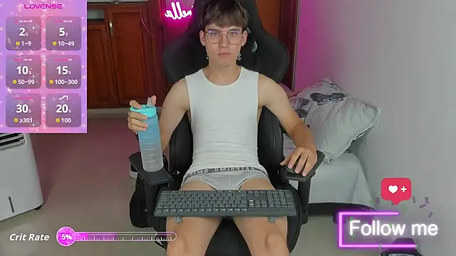 Snapshot of jackson_millers chatting on September 21, 6:24 am jackson millers online show from September 21, 6:24 am