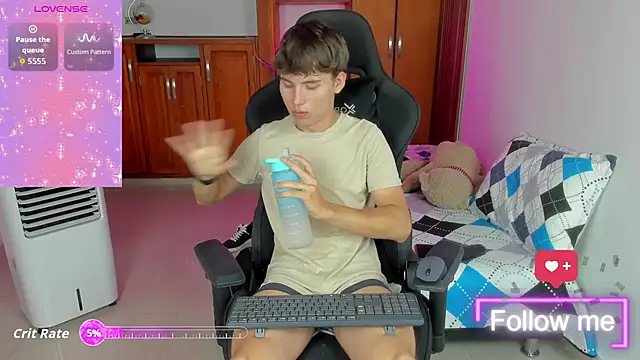 Snapshot of jackson_millers chatting on September 26, 7:28 am jackson millers online show from September 26, 7:28 am