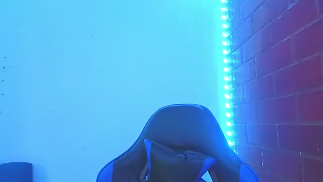 Demitryo online show from February 12, 3:45 am