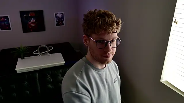 BlueEyedTallGuy94 online show from March 10, 8:59 pm