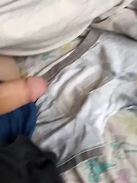 Grig1982 online show from February 12, 7:25 am