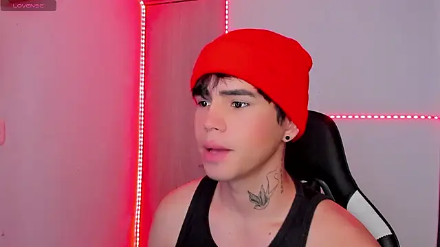 Tayson Rivers online show from March 23, 8:04 pm