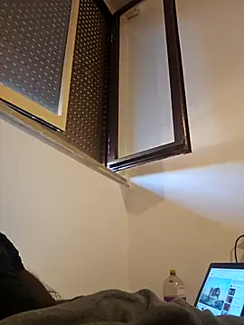 rasta9007 online show from April 7, 9:42 am