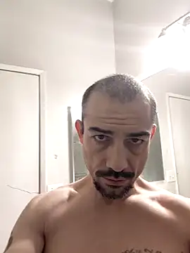 MasterJizzJunky online show from April 14, 1:17 am