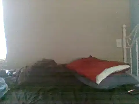 Snapshot of SmokingSloth chatting on March 18, 9:32 pm SmokingSloth online show from March 18, 9:32 pm