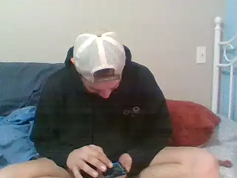 Snapshot of SmokingSloth chatting on December 11, 12:14 am SmokingSloth online show from December 11, 12:14 am
