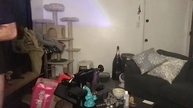 SpunCandy online show from March 21, 4:00 pm