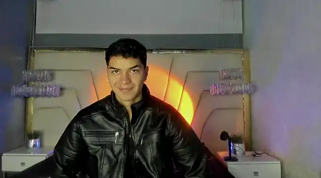 Snapshot of AndyPalmer_ chatting on January 14, 11:42 am AndyPalmer online show from January 14, 11:42 am