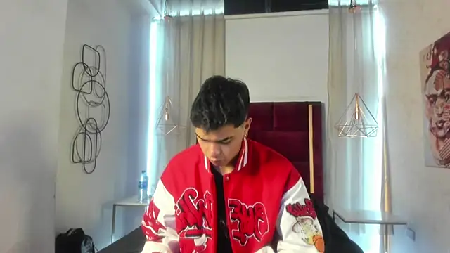 Snapshot of AndyPalmer_ chatting on December 7, 1:18 pm AndyPalmer online show from December 7, 1:18 pm