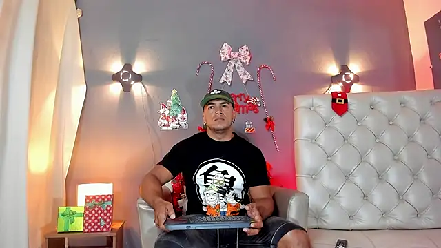 HerculesWheeler online show from December 17, 1:16 pm