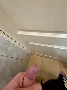 kisbiro77777 online show from January 8, 11:10 pm