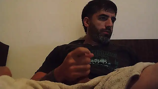 Snapshot of ozzypsico13 chatting on October 14, 1:45 am ozzypsico13 online show from October 14, 1:45 am