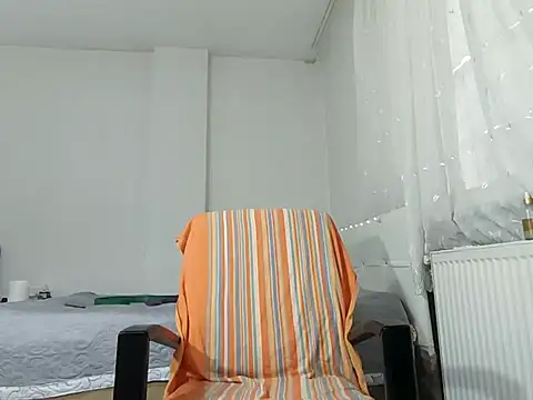 Snapshot of maskeli_s2ci_ chatting on February 22, 10:40 am maskeli s2ci online show from February 22, 10:40 am