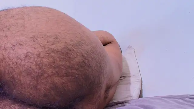 KaelMoreau online show from June 9, 6:31 pm